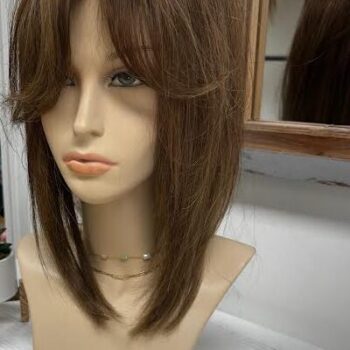 Brown shoulder-length wig mannequin head.